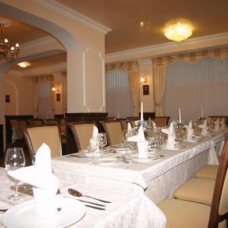Sport Manca Garni Hotel Radovljica Bagian luar foto