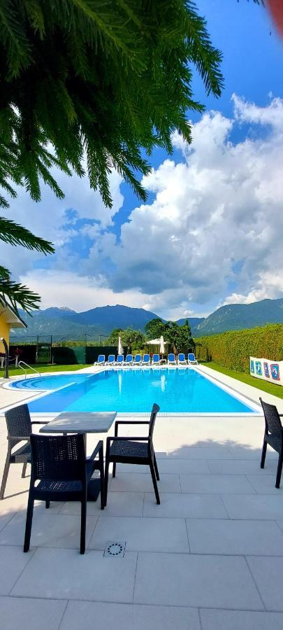 Sport Manca Garni Hotel Radovljica Bagian luar foto