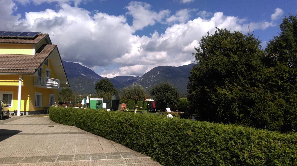 Sport Manca Garni Hotel Radovljica Bagian luar foto