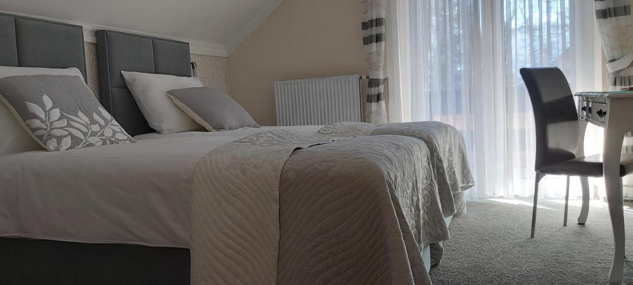 Sport Manca Garni Hotel Radovljica Bagian luar foto